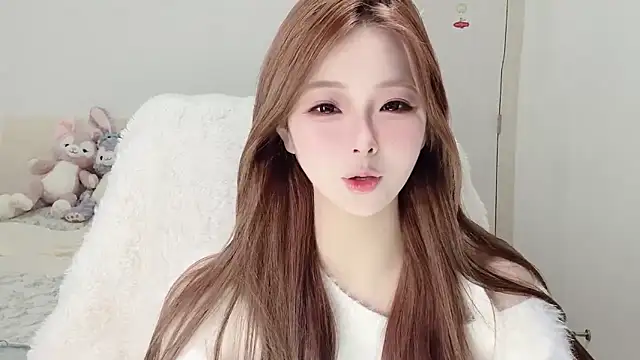 Snapshot of xiaoyugan-99 chatting on September 23, 2:37 pm xiaoyugan-99 online show from September 23, 2:37 pm