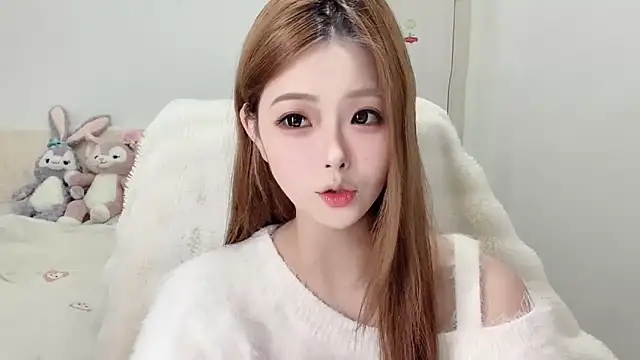 Snapshot of xiaoyugan-99 chatting on October 18, 2:53 pm xiaoyugan-99 online show from October 18, 2:53 pm