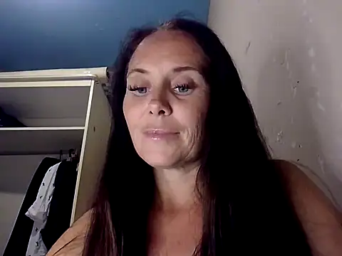 MerelinMILf online show from September 20, 7:01 pm