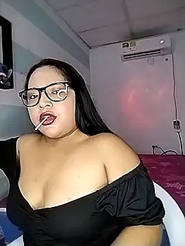 Snapshot of Angelly_ricura chatting on October 6, 2:23 pm Angelly ricura online show from October 6, 2:23 pm