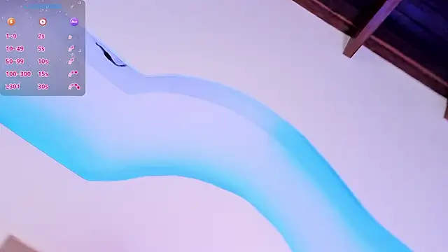 Snapshot of Aliina__Sauvage chatting on October 26, 4:13 pm Aliina  Sauvage online show from October 26, 4:13 pm