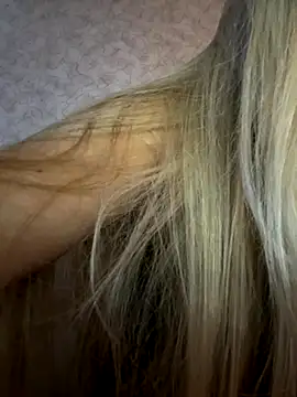 Nikihot   online show from September 22, 5:50 am