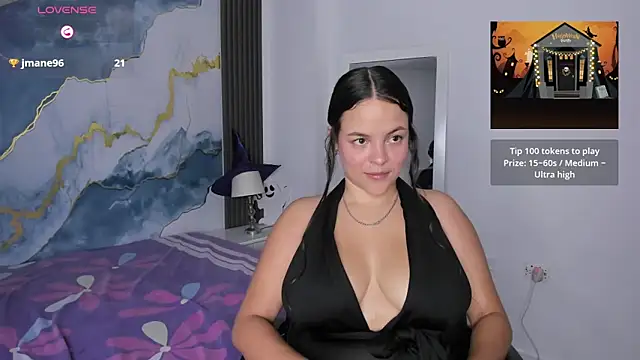 Snapshot of KateMoorex chatting on October 25, 12:24 pm KateMoorex online show from October 25, 12:24 pm