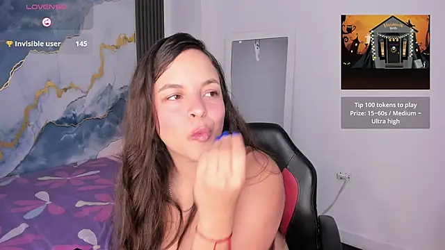 Snapshot of KateMoorex chatting on October 24, 12:23 pm KateMoorex online show from October 24, 12:23 pm