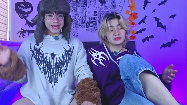 Vamps Lovers online show from October 18, 1:58 pm