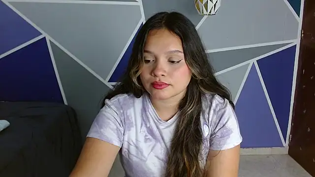 Snapshot of Charlotte_greyx chatting on October 9, 5:50 pm Charlotte greyx online show from October 9, 5:50 pm