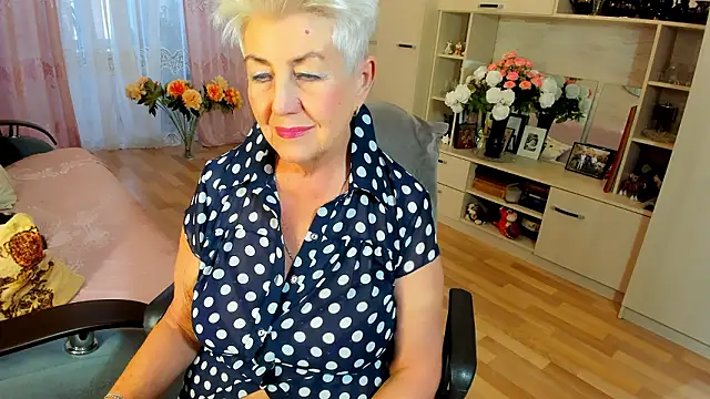 HotandMature online show from February 26, 1:32 pm