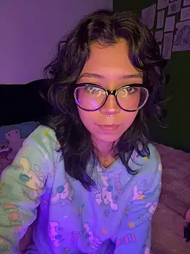 Valen-Foxx online show from October 14, 7:33 am