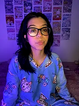 Valen-Foxx online show from November 2, 6:50 am