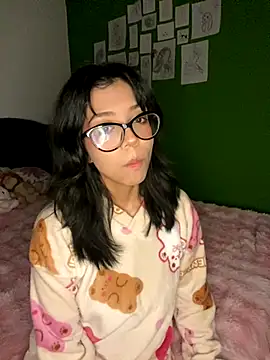 Valen-Foxx online show from October 8, 6:18 am