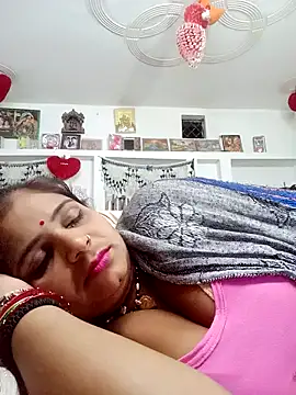 Snapshot of Rani_sahiba chatting on October 7, 10:47 pm Rani sahiba online show from October 7, 10:47 pm