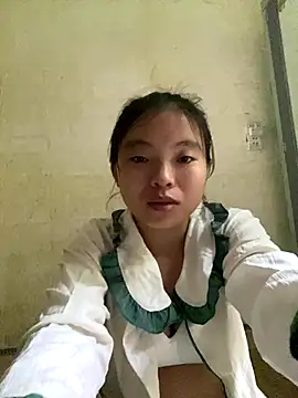 Snapshot of viluna chatting on October 26, 1:34 am viluna online show from October 26, 1:34 am