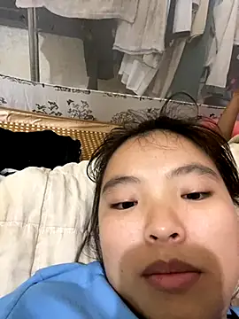 Snapshot of viluna chatting on October 3, 1:05 pm viluna online show from October 3, 1:05 pm