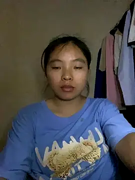 Snapshot of viluna chatting on October 28, 11:27 am viluna online show from October 28, 11:27 am