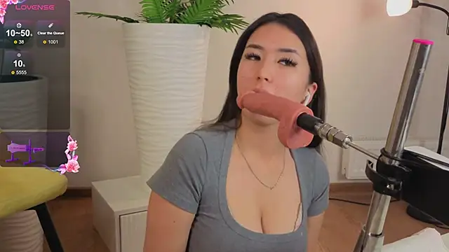 HellyPolly online show from October 4, 12:38 am