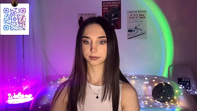 LinaMour online show from April 13, 10:32 pm