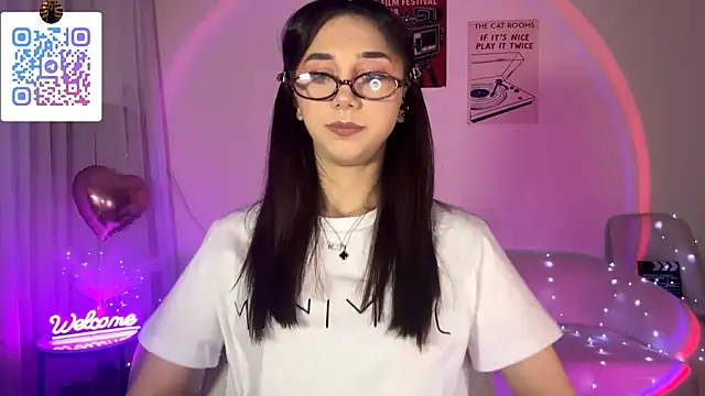 LinaMour online show from May 15, 11:18 pm