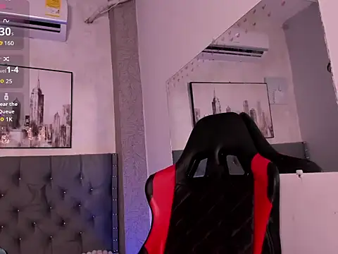 Snapshot of alissa_grace chatting on October 30, 8:54 pm alissa grace online show from October 30, 8:54 pm