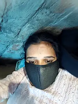 Manvi tyagi online show from October 6, 11:49 am