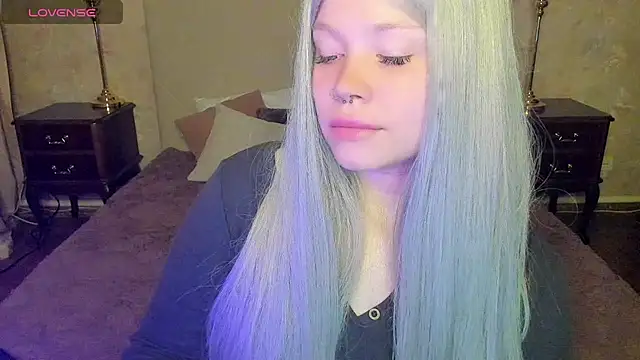 Diana Dream online show from September 18, 8:07 pm