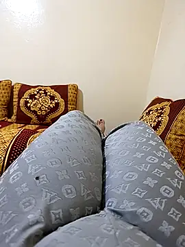 Charmota sexi online show from September 12, 7:21 pm