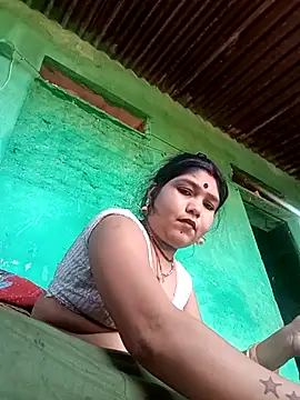 Snapshot of Priya_tyagi chatting on October 7, 6:51 am Priya tyagi online show from October 7, 6:51 am