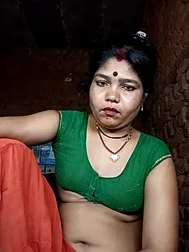 Snapshot of Priya_tyagi chatting on September 25, 11:13 pm Priya tyagi online show from September 25, 11:13 pm