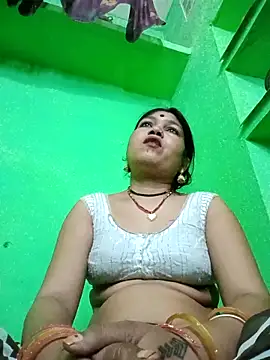 Snapshot of Priya_tyagi chatting on October 23, 11:00 pm Priya tyagi online show from October 23, 11:00 pm