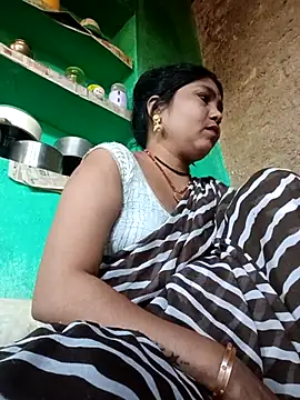 Snapshot of Priya_tyagi chatting on October 10, 11:15 am Priya tyagi online show from October 10, 11:15 am