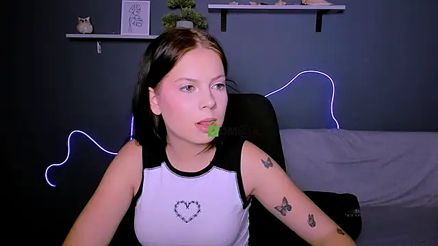 renata sweety online show from September 22, 1:31 pm