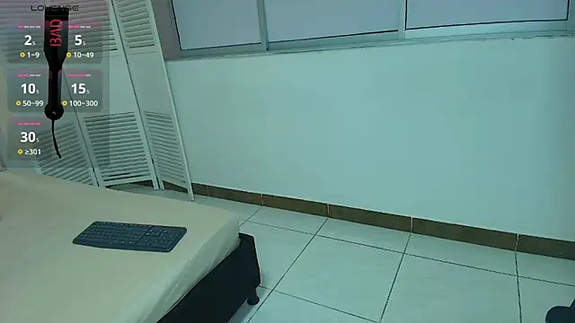 Eryx Eriscor online show from October 15, 1:46 pm