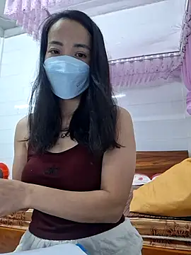 LazdyLy online show from September 18, 1:42 pm