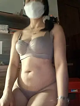 LazdyLy online show from October 6, 2:56 pm