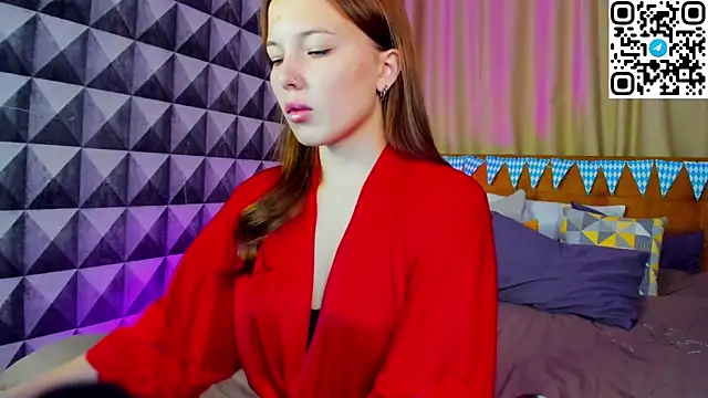 Maria Solis online show from September 28, 11:43 pm