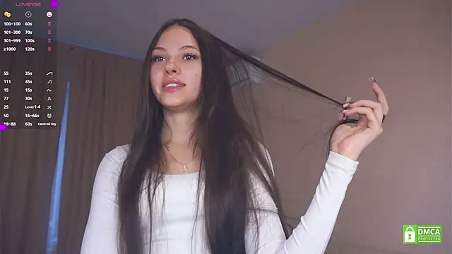 NamLacefield online show from October 26, 6:31 am