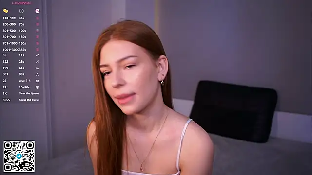 Snapshot of SexyEsma chatting on October 21, 7:01 am SexyEsma online show from October 21, 7:01 am