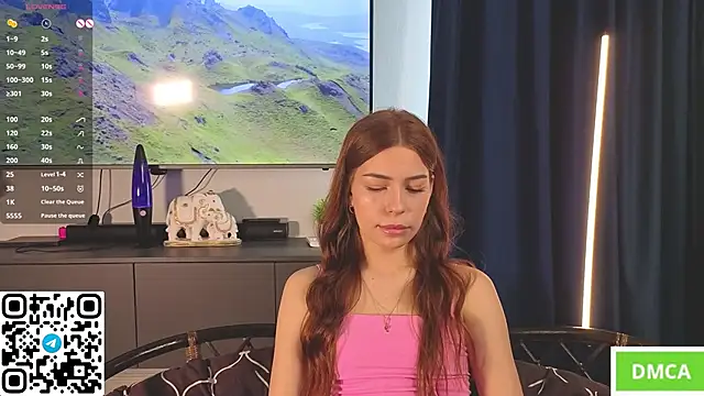 Snapshot of SexyEsma chatting on October 1, 6:51 am SexyEsma online show from October 1, 6:51 am