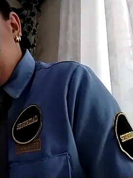 CRISTAL  11 online show from October 11, 1:47 pm