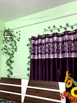 V-Hot-Sweti online show from September 20, 6:28 pm