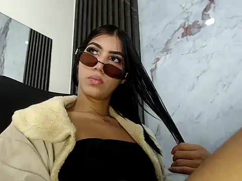 CamelyHott online show from September 25, 8:06 pm