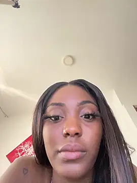 zaracollins01 online show from November 12, 1:42 pm