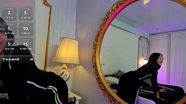 Snapshot of Manelyk_evanss_ chatting on October 24, 11:17 am Manelyk evanss  online show from October 24, 11:17 am