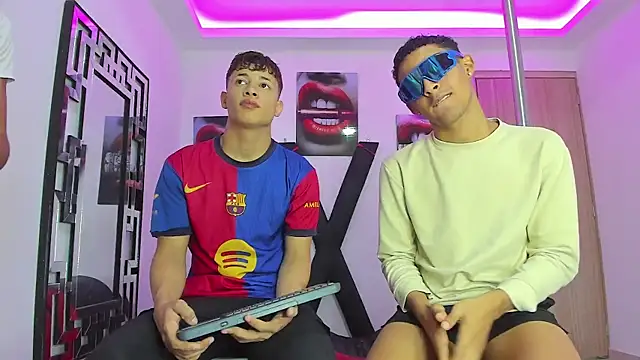 Snapshot of GRETTY_BOYS chatting on September 27, 7:37 am GRETTY BOYS online show from September 27, 7:37 am