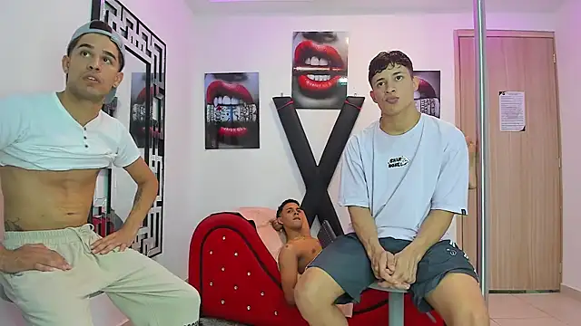 Snapshot of GRETTY_BOYS chatting on September 18, 1:48 am GRETTY BOYS online show from September 18, 1:48 am