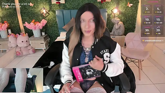 JessicaJones69  online show from September 10, 3:39 am