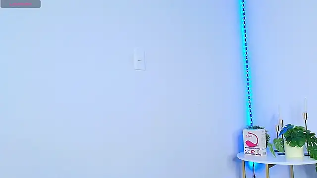 Snapshot of Allymdo chatting on September 27, 6:37 pm Allymdo online show from September 27, 6:37 pm