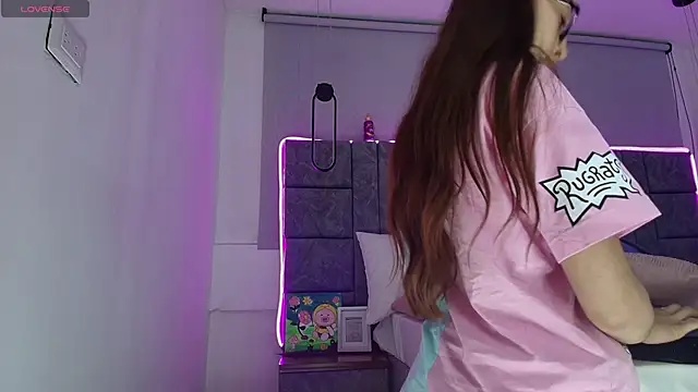 alaska  williams   online show from October 11, 2:09 pm