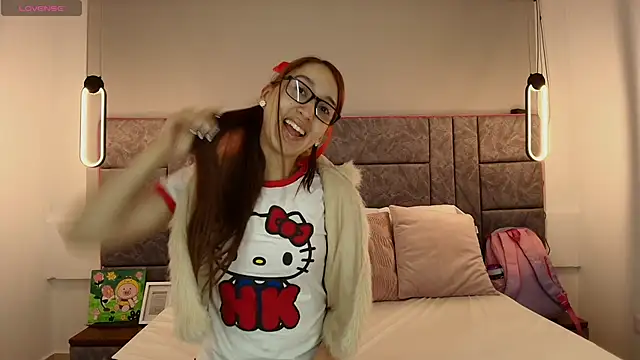 alaska  williams   online show from October 14, 11:18 pm