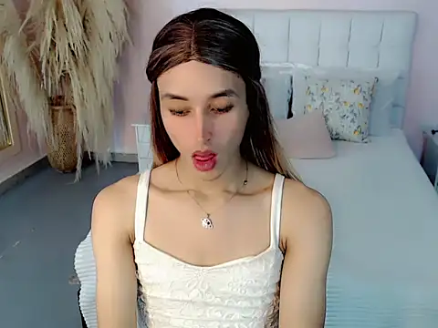 Snapshot of samantha_bliss chatting on October 25, 12:13 pm samantha bliss online show from October 25, 12:13 pm