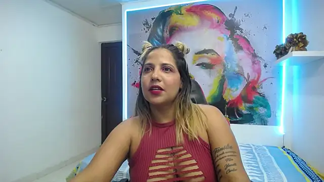 Snapshot of tiana_breeze chatting on September 30, 4:51 am tiana breeze online show from September 30, 4:51 am